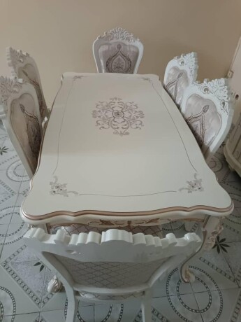 salon-et-table-a-manger-en-excellent-etat-big-4