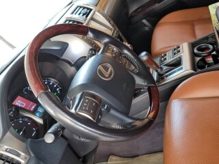 lexus-gx460-essence-excellent-etat-entretien-a-jour