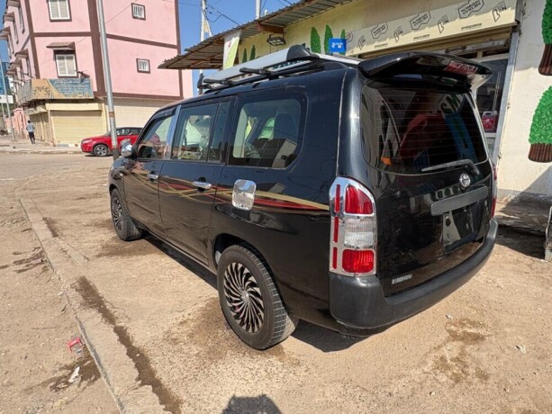 toyota-probox-2017-en-excellent-etat-importe-de-dubai-big-0