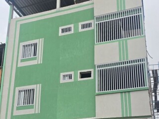 bureaux-f4-a-louer-sur-route-nelson-mandela-opportunite-a-saisir-chez-yawaaye