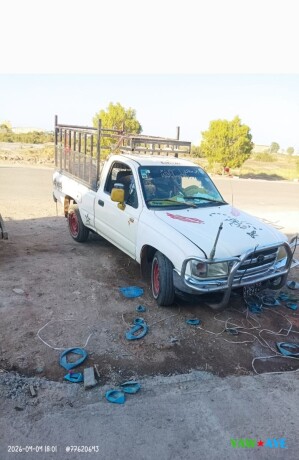 2004-toyota-hilux-in-excellent-condition-grab-yours-on-yawaaye-big-1