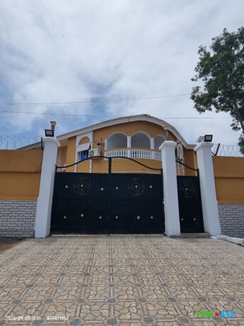 luxurious-villa-for-rent-in-haramous-perfect-for-your-dream-home-fully-air-conditioned-big-0