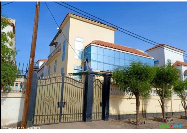 spacious-5-bedroom-villa-in-peaceful-cite-dawaleh-your-dream-home-awaits-big-0