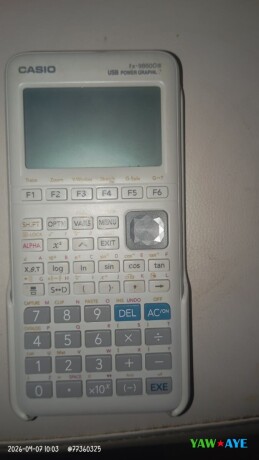 nouvelle-calculatrice-graphique-performances-elevees-pour-etudiants-et-professionnels-big-0