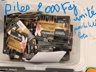 duracell-aaa-aa-batteries-new-packs-of-4-or-6-long-lasting-power