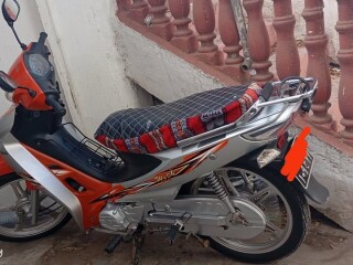 vendez-votre-moto-en-un-clin-doeil-sur-yawaaye