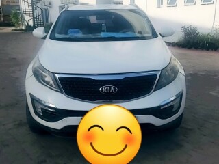 kia-sportage-automatique-excellente-condition-a-saisir-sur-yawaaye