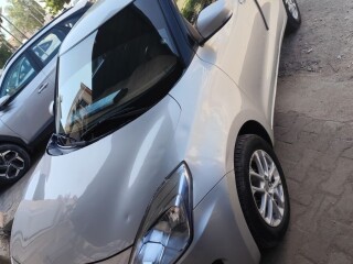 2021-suzuki-swift-in-excellent-condition-low-mileage-90000-km