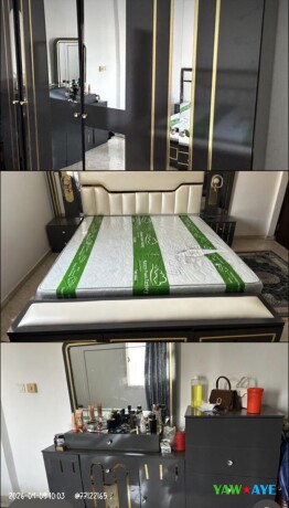 chambre-a-coucher-turque-elegante-avec-rangement-tapis-inclus-style-et-confort-big-0