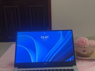 huawei-pc-in-excellent-condition-with-fingerprint-reader-price-negotiable
