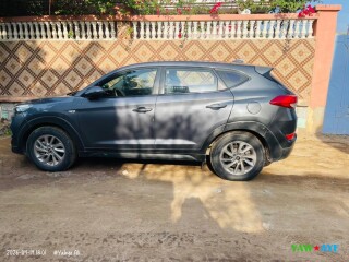 2016-hyundai-tucson-automatic-diesel-excellent-condition-great-deal-on-yawaaye