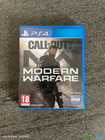 battle-ready-call-of-duty-modern-warfare-for-ps4-great-condition-box-disc-included-big-0