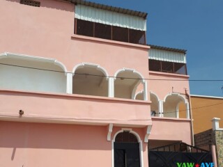 louez-un-appartement-f4-spacieux-avec-veranda-a-pk12-confort-et-espace