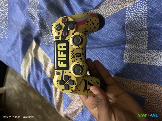 manette-ps4-militaire-saisissez-loffre-exclusif-sur-yawaaye-big-1