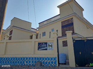 neuf-f4-appartement-avec-cour-a-balbala-cheikh-moussa-confort-et-modernite