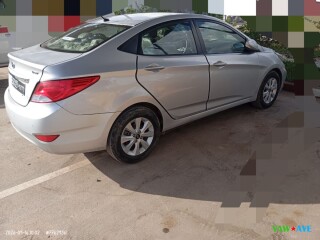 hyundai-en-excellent-etat-faible-kilometrage-vehicule-sain-a-saisir-sur-yawaaye