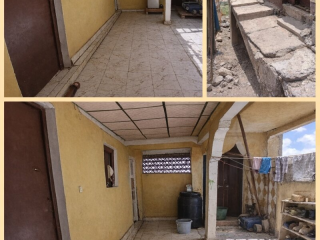 maison-ecologique-spacieuse-avec-panneaux-solaires-eau-a-bb1-confort-et-economie