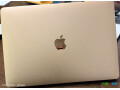 macbook-air-en-excellent-etat-avec-chargeur-prix-negociable-sur-yawaaye-small-0
