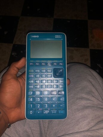 calculatrice-casio-en-parfait-etat-big-1