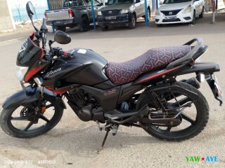 superbe-hero-hunk-en-excellent-etat-a-vendre-ne-ratez-pas-cette-occasion