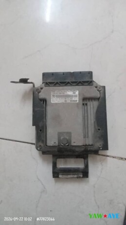 calculateur-de-moteur-hyundai-tucson-2016-performance-optimale-a-yawaaye-big-1