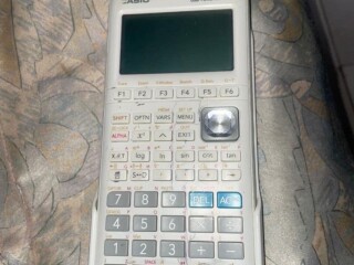 graphique-calculatrice-neuve-a-prix-negociable-ideale-pour-etudiants