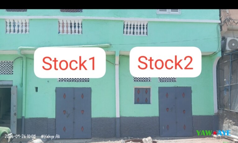 deux-locaux-de-stockage-a-hayabley-parfait-pour-votre-activite-big-0