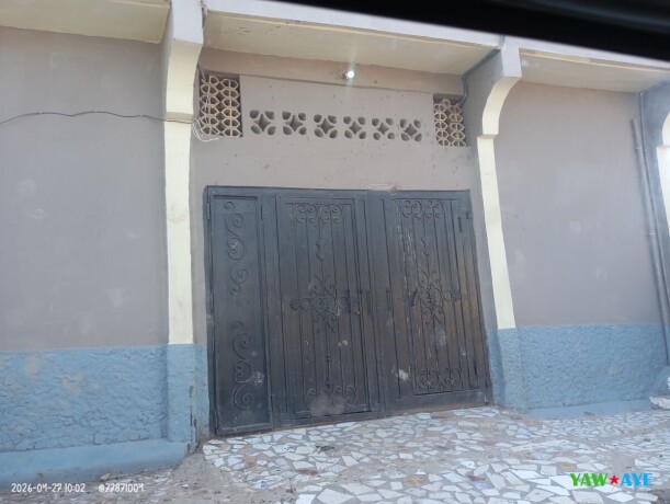 charmante-maison-f3-avec-veranda-a-louer-a-hayableh-ideale-pour-votre-nouveau-chez-vous-big-0