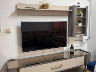 chic-ensemble-de-meubles-et-accessoires-pour-sublimer-votre-maison-yawaaye