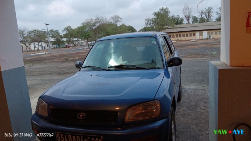 toyota-rav4-essence-excellent-condition-ready-for-adventure-on-yawaaye-big-0