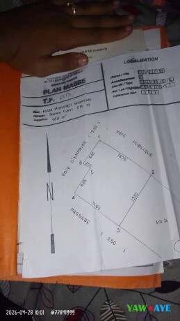 terrain-de-175m2-avec-extension-et-titre-foncier-a-vendre-a-gra-opportunite-a-ne-pas-manquer-big-1