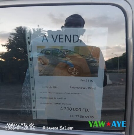 renault-a-vendre-votre-prochaine-voiture-ideale-sur-yawaaye-big-0