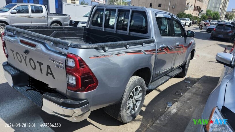 2023-toyota-hilux-4x4-diesel-excellent-condition-manual-transmission-yawaaye-deal-big-0