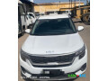 kia-seltos-2023-impeccable-etat-pret-a-conduire-small-0