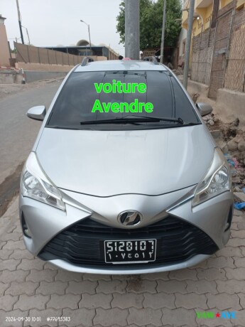 affordable-2017-toyota-vitz-in-silver-420000-km-great-deal-on-yawaaye-big-0