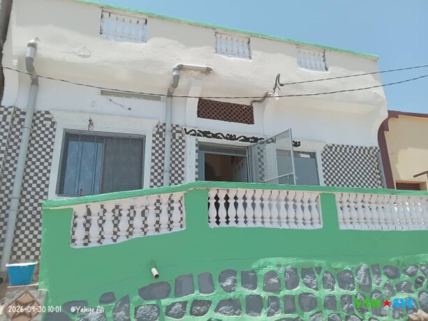 charmante-maison-f4-a-balbala-cite-charaf-avec-cuisine-equipee-a-ne-pas-manquer-big-1