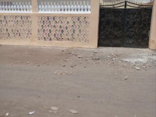 charmante-maison-3-chambres-avec-grand-salon-et-cour-a-cheik-osman-votre-oasis-urbaine