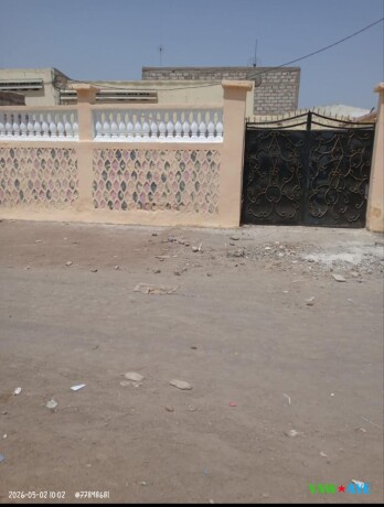 charmante-maison-3-chambres-avec-grand-salon-et-cour-a-cheik-osman-votre-oasis-urbaine-big-0