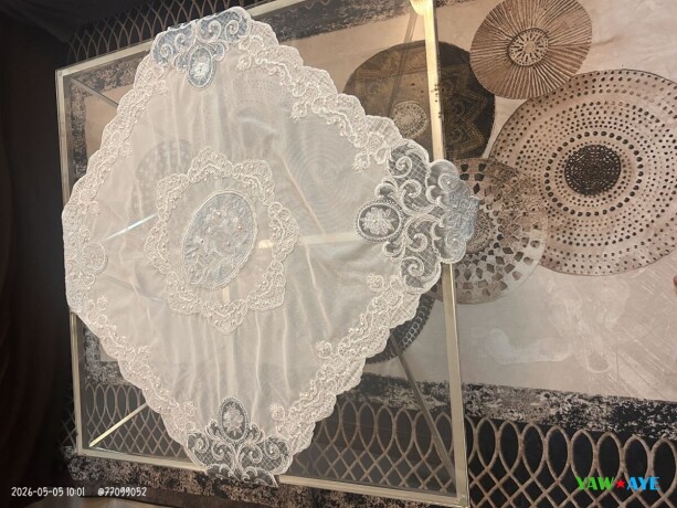 elegant-ensemble-mobilier-table-basse-en-verre-table-ronde-a-manger-sur-yawaaye-big-1