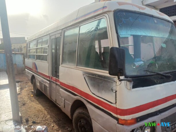 mitsubishi-rosa-bus-30-seats-reliable-4d31-engine-great-condition-big-1