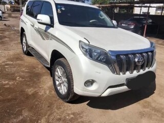 2017-toyota-land-cruiser-prado-vx-diesel-automatic-ready-for-adventure-on-yawaaye