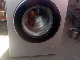 superbe-machine-a-laver-refrigerateur-doccasion-en-excellent-etat-a-saisir-sur-yawaaye