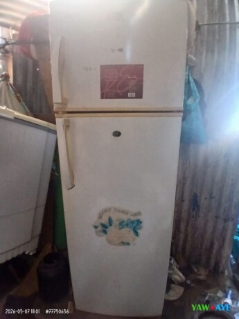 refrigerateur-comme-neuf-excellent-etat-utilise-1-an-a-saisir-sur-yawaaye-big-1