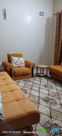 canape-confortable-a-vendre-style-et-elegance-sur-yawaaye-big-0