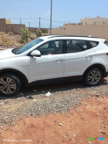 2016-hyundai-santa-fe-diesel-fully-functional-ac-ready-to-drive-big-0