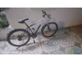 velo-retro-renove-sans-frein-ideal-pour-balades-a-yawaaye-small-1