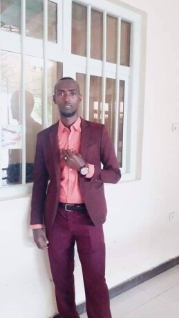 responsable-rh-avec-licence-grh-et-3-ans-dexperience-big-1