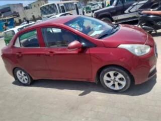 hyundai-berline-2023-excellent-etat-et-prete-a-rouler-sur-yawaaye