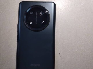honor-x9c-12gb-ram-256gb-storage-excellent-condition-unbeatable-deal-on-yawaaye