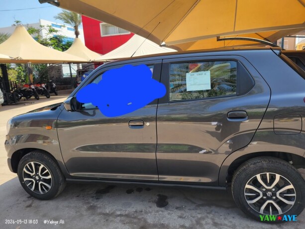 confortable-taxi-vip-neuf-climatise-disponible-247-sur-yawaaye-big-1